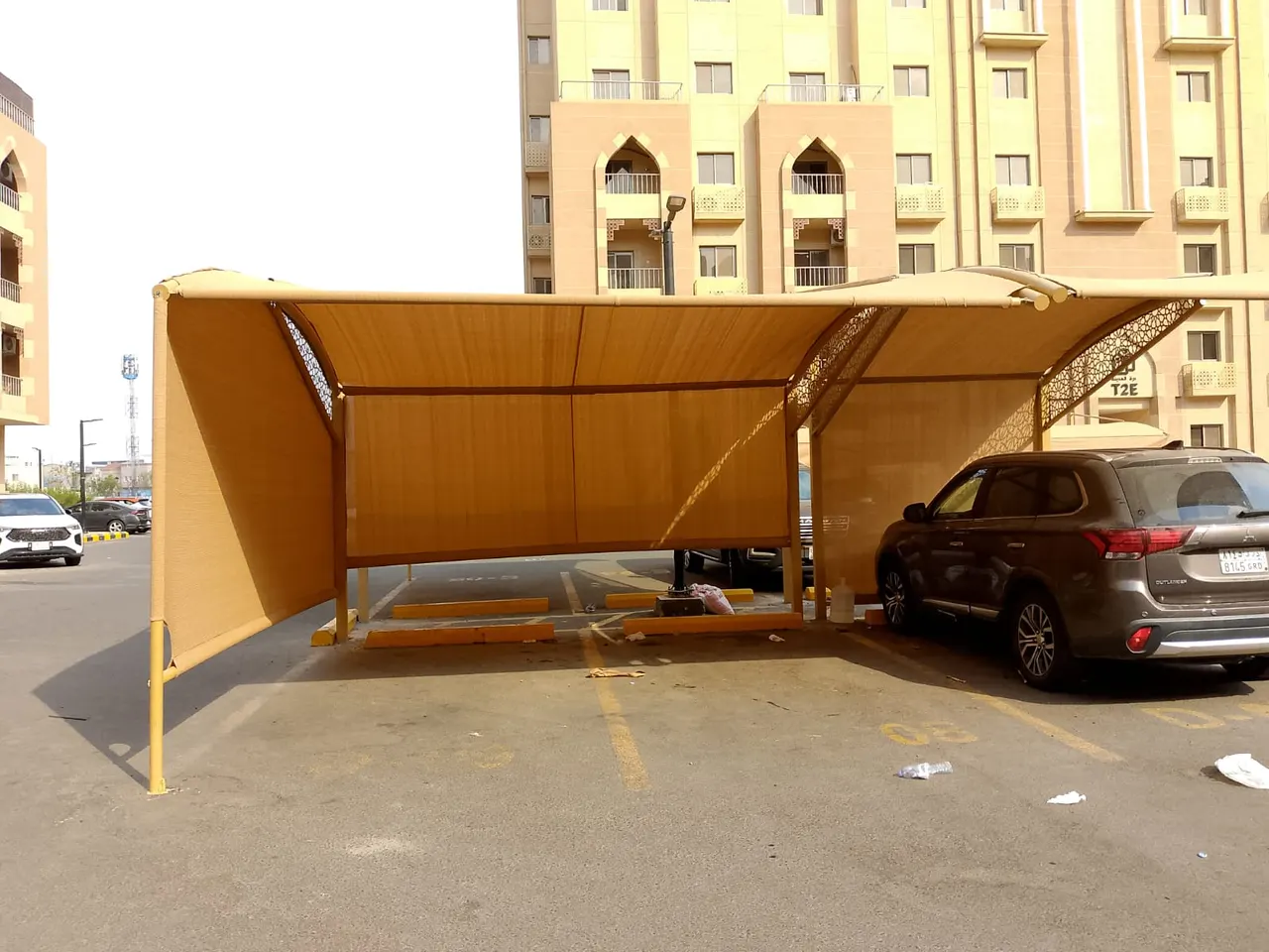 مظلات وبرجولات فاخرة